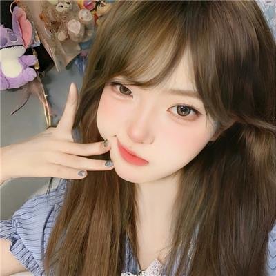 明天,我会成为谁的女友
